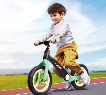 Bicicleta de echilibru pentru copii verde