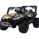 Masinuta electrica pentru copii Novokids Buggy Mini UTV cu faruri luminoase, telecomanda, 3-6 ani , max 30 kg, 3 viteze, model Offroad Multicolor Camuflag
