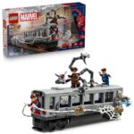 LEGO® Marvel - Lupta de pe acoperisul trenului dintre Omul-Paianjen si Doc Ock 76321, 393 piese