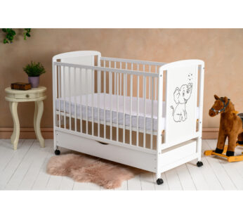 Patut din lemn bebe, 120×60 cm, Cu sertar, Din lemn de pin si mdf, Stabil si rezistent, Inaltime saltea reglabila pe 3 nivele, Laterala cu 3 bete detasabile, EN716-1, EN716-2, Alb, Qmini, Timmi Elephant + Saltea 12 cm